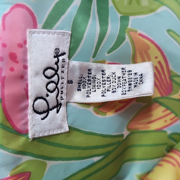 Lilly Pulitzer Down Puffer Vest Tropical Floral Lining Size Small Coral Orange - Picture 2 of 10